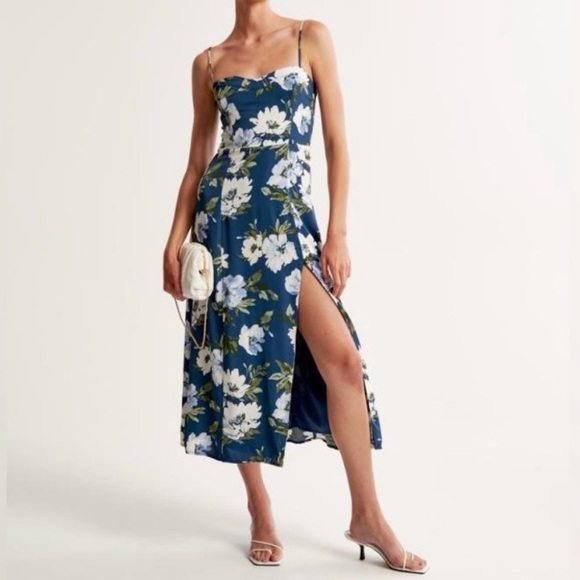 Abercrombie & Fitch Dresses & Skirts - Abercrombie Midi Dress Medium